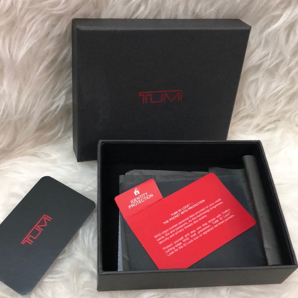 🆕 Tumi Wallet Box & Paper Bag - Picture 5 of 8